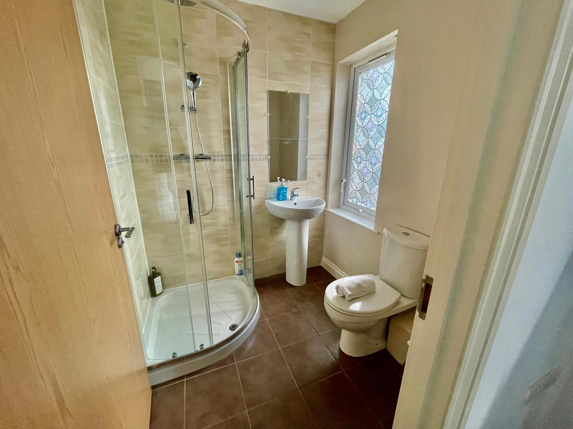 2 Bedroom City-Centre Apartment With Free Parking Belfast Exteriör bild