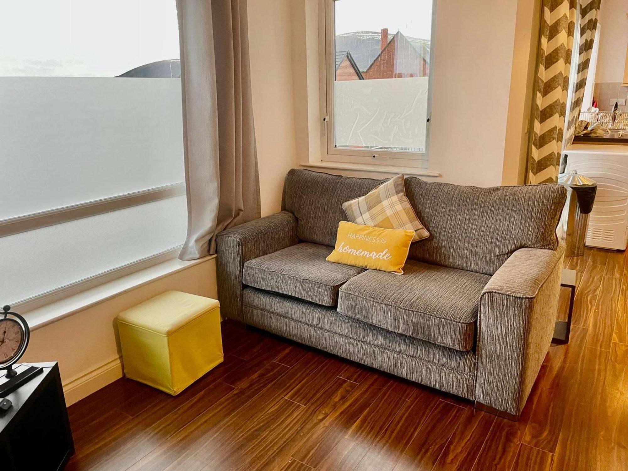 2 Bedroom City-Centre Apartment With Free Parking Belfast Exteriör bild